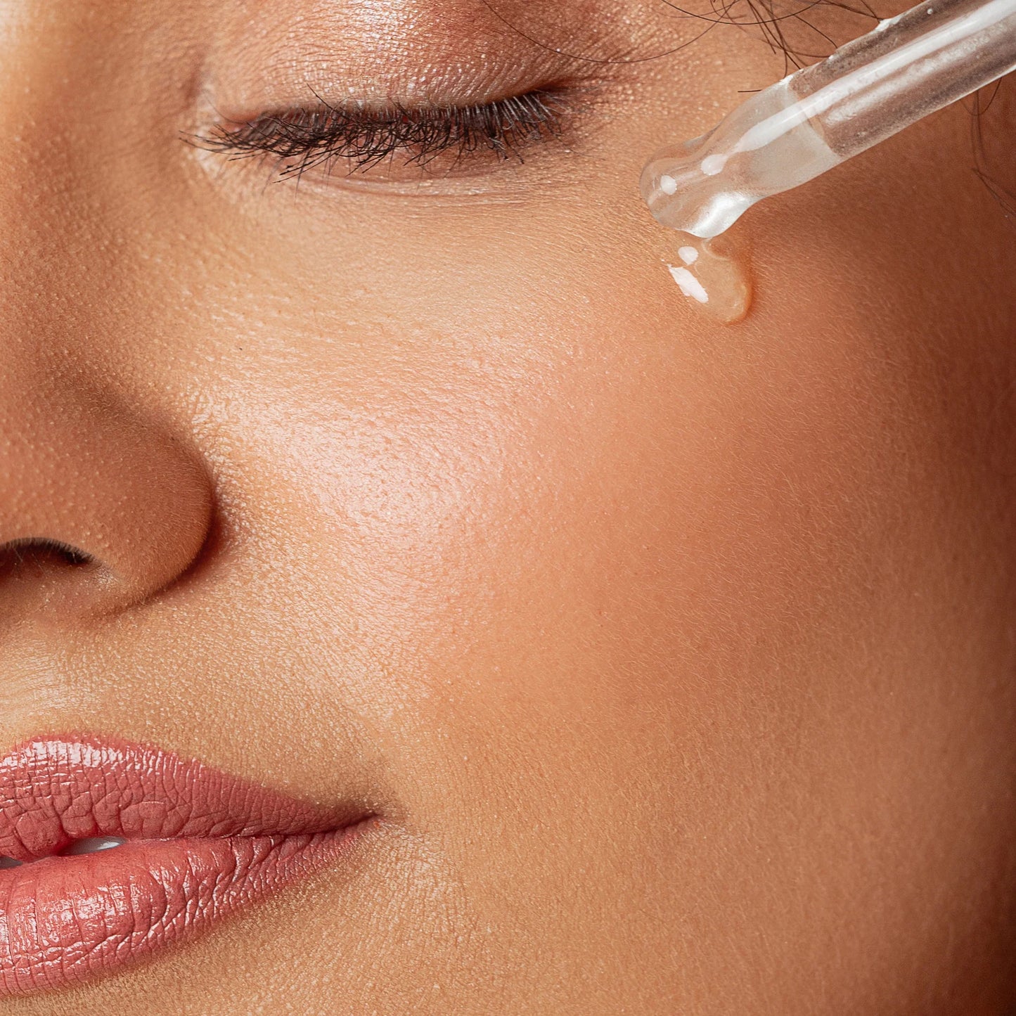 Hyaluronic Acid 2% + B5 Skin Serum